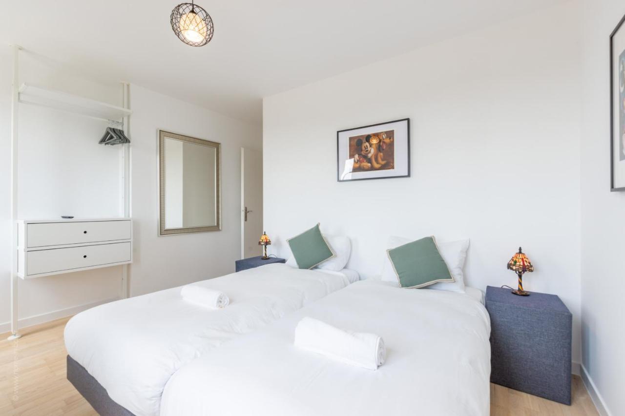Sur Un Nuage By Plaza Apartment เซร์ริส ภายนอก รูปภาพ